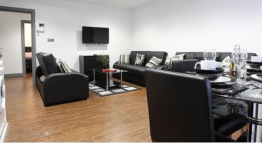 Lewis Apartment In The Heart Of The Northern Quarter Sleeps Up To 12 Manchester Zewnętrze zdjęcie