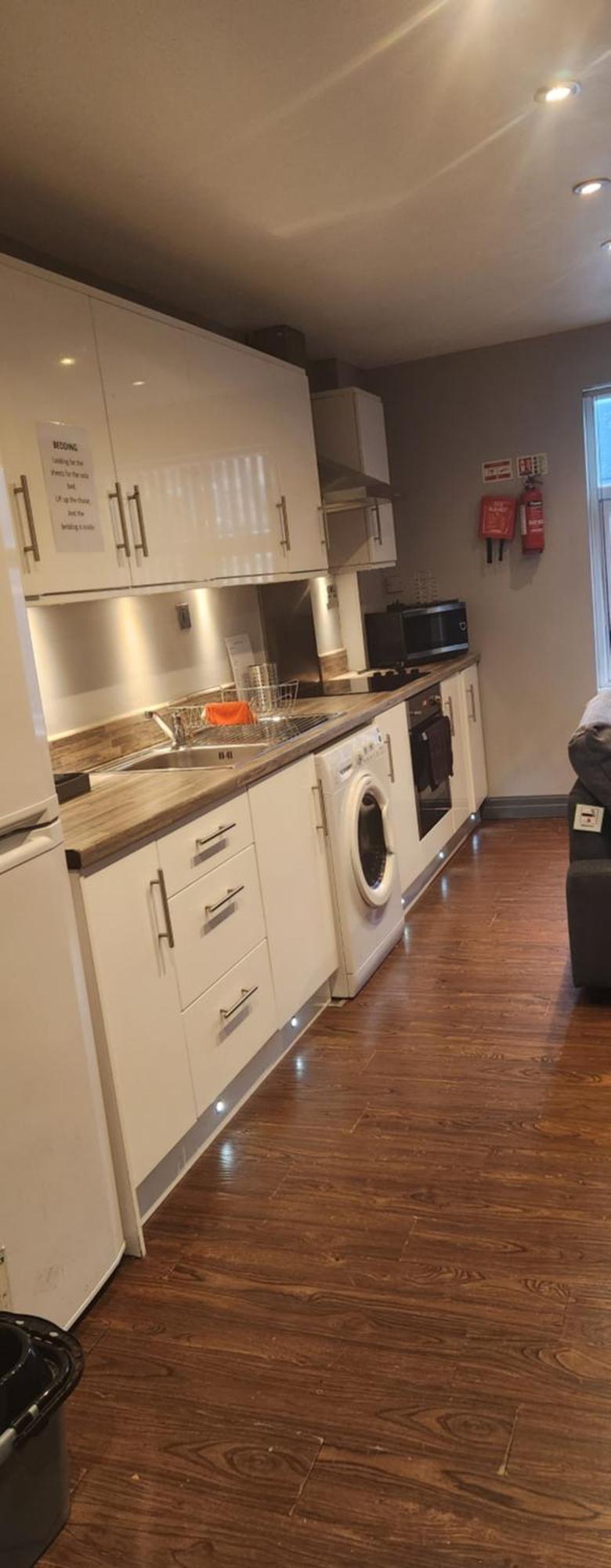 Lewis Apartment In The Heart Of The Northern Quarter Sleeps Up To 12 Manchester Zewnętrze zdjęcie